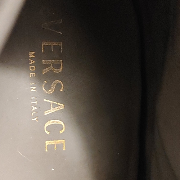 Versace shoes - Picture 6 of 7